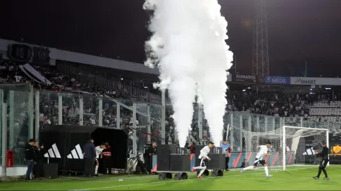 Colo Colo anuncia venta de entradas contra La Serena.
