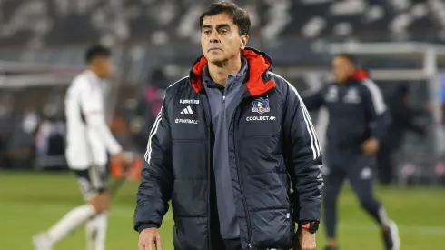 Gustavo Quinteros se acerca a Colo Colo.
