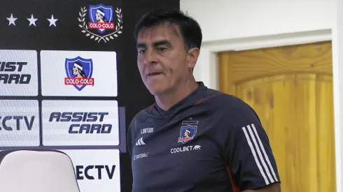 Gustavo Quinteros pone a Vélez por sobre Colo Colo.
