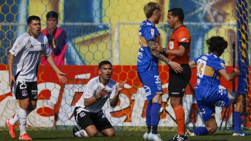 Colo Colo sufrió con el arbitraje de Felipe González en Sausalito.
