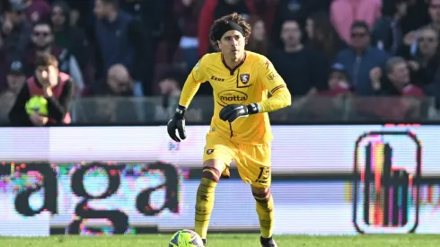 SALERNO, ITALY – JANUARY 04: Guillermo Ochoa of Salernitana during the Serie A match between Salernitana and AC MIlan at Stadio Arechi on January 04, 2023 in Salerno, Italy. (Photo by Francesco Pecoraro/Getty Images)
