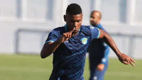 Fanáticos critican de manera fuerte a Jorlian Sánchez (Foto: Comunicaciones)
