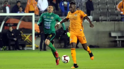 ¡Alberth Elis on fire! La Pantera ingresó a la cancha y cambió la historia para el Dynamo