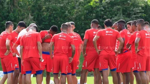 Douglas Sequeira dio convocatoria para microciclos de la sub 23 de Costa Rica