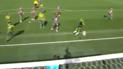 Gol de Román Torres
