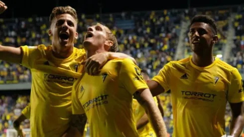 Cádiz y el Choco se agrandan: son super líderes en la Liga 2