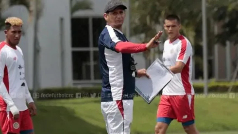 Ronald González convoca futbolista de la Liga de Ascenso a selección de Costa Rica