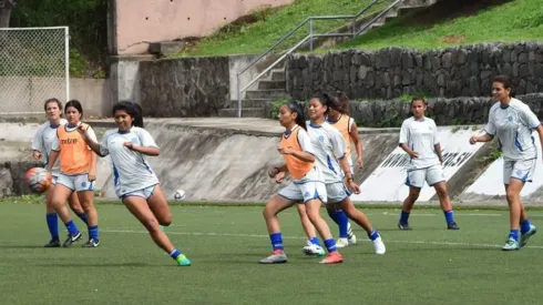 Selección femenina El Salvador
