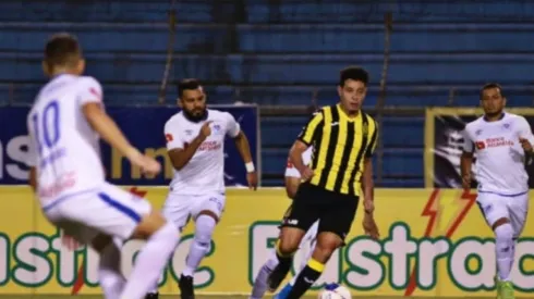 Real España y Olimpia empataron a 0 en la final de la Copa Premier