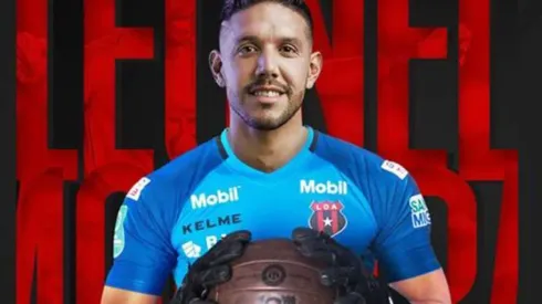 Alajuelense confirma llegada de Leonel Moreira