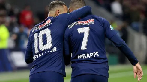 Neymar y Kylian Mbappé, los dos fichajes más caros de la historia
