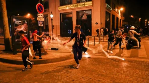 Aficionados del PSG destrozan París tras perder la final