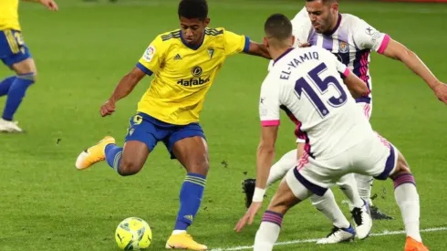 Con Choco Lozano de titular, Cádiz empató 0-0 ante Real Valladolid
