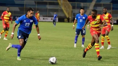 El Salvador sacó un agónico empate ante Granada en Liga de Naciones.
