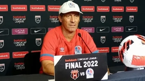 Pedro Troglio tiene muchas ganas de ser campeón de la Liga Concacaf
