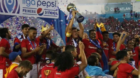 FAS se corona campeón de El Salvador
