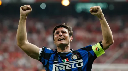 Inter Milan's Javier Zanetti from Argentina celebrates after his team won their Champions League final soccer match against Bayern Munich  at the Santiago Bernabeu stadium in Madrid, Spain, Saturday, May 22, 2010. (AP Photo/Andres Kudacki)
