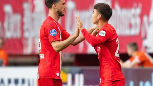 Así fue la asistencia de Manfred Ugalde en la victoria del Twente ante el Ajax [VIDEO]
