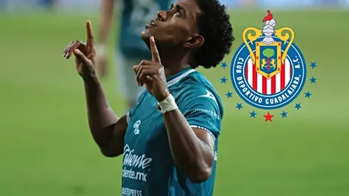 Édgar Bárcenas silenció a las Chivas del Guadalajara en México con este gol [VIDEO]