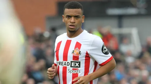 Jewison Bennette no cuenta con minutos en el Sunderland.
