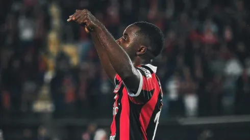 La publicación de Joel Campbell al otro día del escándalo