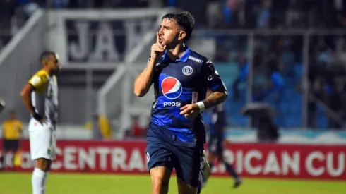 La movida que hará Motagua para contar con Auzmendi