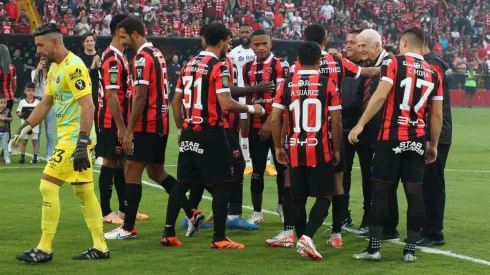 Alajuelense confirma otra salida que divide los ánimos en la afición
