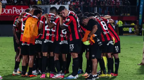 Alajuelense se sigue armando.
