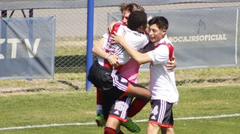 Panameño le marcó un golazo a Boca Juniors
