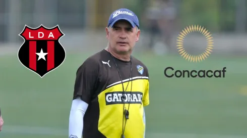 Willy Olivera, DT de Comunicaciones.
