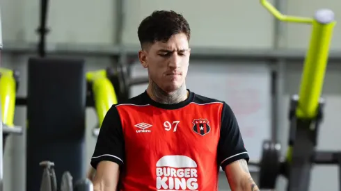 Nuevo equipo: Canhoto sorprende a Alajuelense con su último mensaje.
