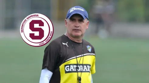 Willy Olivera, DT de Comunicaciones.
