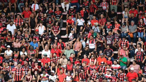 Extranjero que juega en Sudamérica le lanza un guiño a Alajuelense