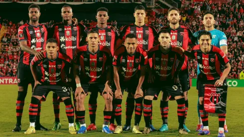 Alerta en Alajuelense: una de sus figuras se retiró llorando