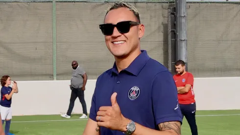 “Llegó Keylor Navas": la leyenda sorprende al volver a su casa.
