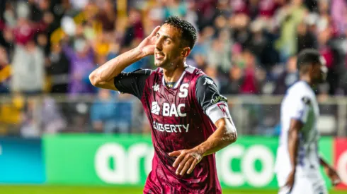 Saprissa hizo todo lo posible: Mariano Torres toma la decisión más difícil.
