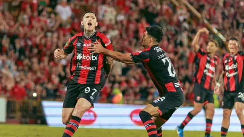 "Equipo chico": Alajuelense recibe una despiadada burla a nivel Concacaf y la afición estalla.
