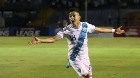 Oscar Santis podría continuar su carrera en Antigua GFC.
