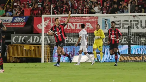 Revelan audio del VAR de la Gran Final entre Alajuelense y Herediano