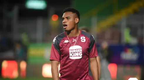 Orlando Sinclair desafía a la afición del Saprissa