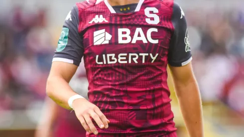 Salió cuatro veces campeón con Saprissa, quedó libre y encontró su futuro en otro equipo de Costa Rica.
