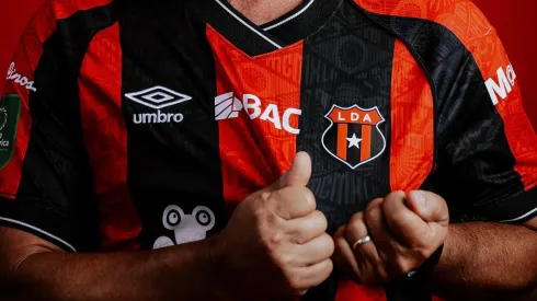 Se va de Costa Rica: Alajuelense confirma un cambio muy esperado en la delantera.
