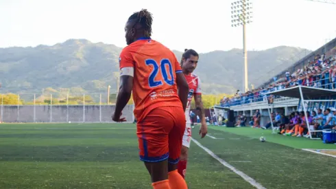Kevin Álvarez definió su futuro con Lobos UPNFM tras rumores de su continuidad en el club.

