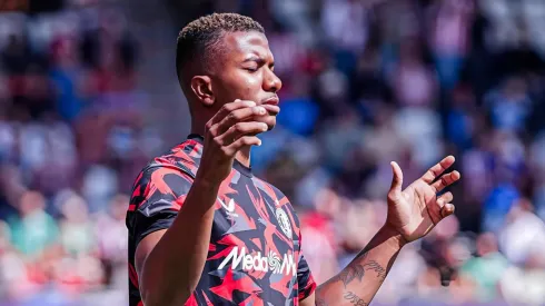Llegó el momento de Jeyland Mitchell.
