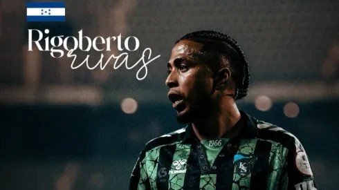 Rigoberto Rivas levantó su primer título en Europa.
