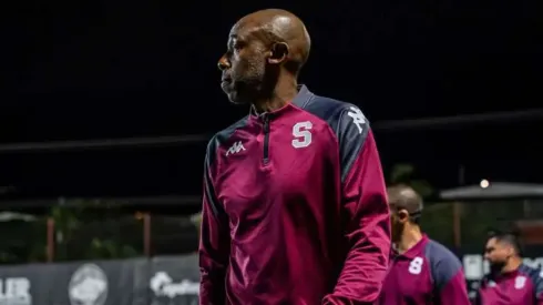 Wanchope recibe la impensada negativa de un legionario