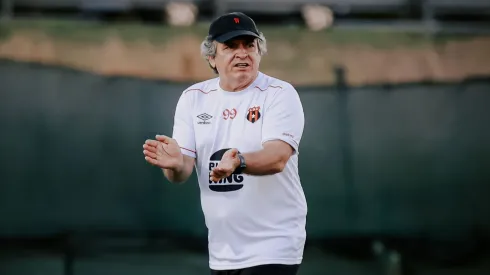 “Vuelve a la Liga”: se confirma el refuerzo del Machillo Ramírez que tanto pedían en Alajuelense.
