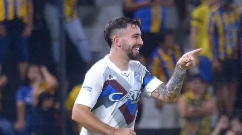 Agustín Auzmendi vive un momento extraordinario en Argentina.
