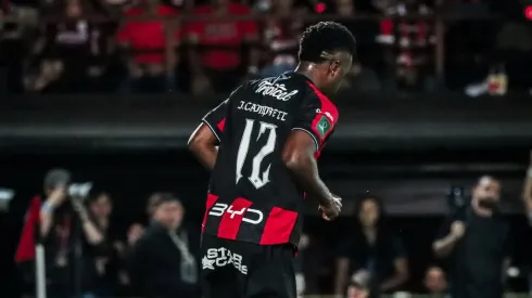 Joel Campbell toma una decisión en Alajuelense tras no convencer al Machillo