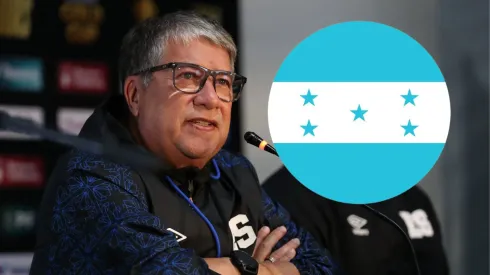 Bolillo Gómez ante un golpe que no esperaba para el juego ante Honduras.
